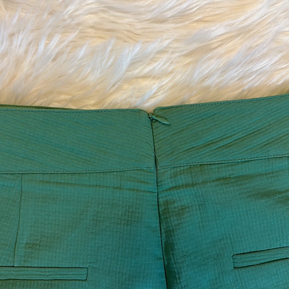 Veronica Beard Kimm Cotton-Linen Short - Picture 11 of 13